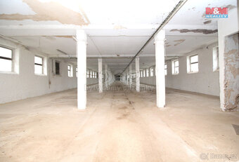 Pronájem skladu, 3652 m², Kratonohy, ul. KRATONOHY - 3
