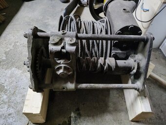 Naviják V3S - 3