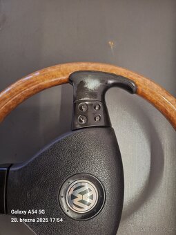 Volkswagen dřevěný volant - 3