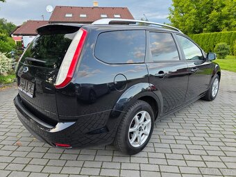 Ford Focus kombi 1.6 16V 74kw ser.kniha 3/20111 - 3