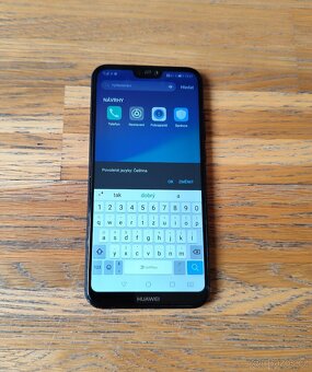 HUAWEI P20 LITE (ANE-LX1) 4 GB/64 GB S PRASKLÝM ZADNÍM SKLEM - 3