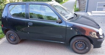 Seicento 07/2003 k opravě nebo na náhradní díly. - 3