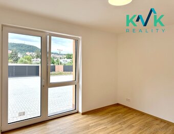 Prodej moderního bytu s dispozicí 3+kk v novostavbě BD, Karl - 3