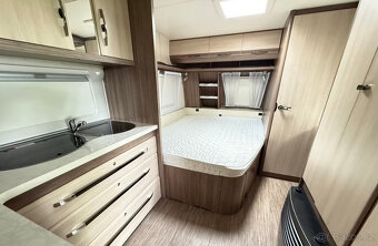 top karavan-Hobby 560 CFE De Luxe Easy - 3