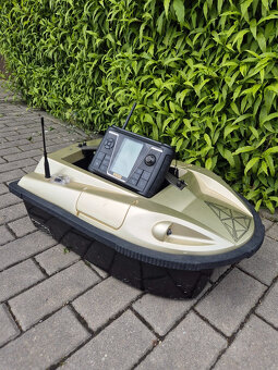 Prodám zavážecí loďku PRISMA -sonar+Gps, - 3