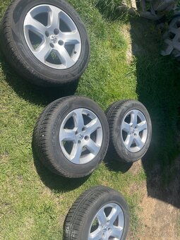 Alu kola, celoroční pneu 215/60r16 - 3