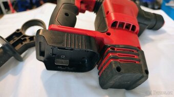 Aku kladivo pro baterie Makita LXT 18V - 3