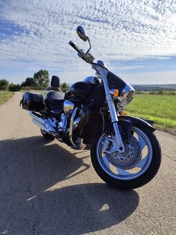 Suzuki Intruder 1800 - 3