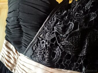 Krásné šaty přes rameno Little Mistress 36-40 - 3