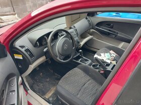 Kia Ceed, 2007 na náhradní díly, funkční motor G4FA - 3