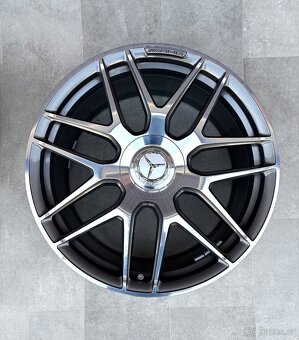 E63s AMG Mercedes R20 E63 AMG Alu Kola Kovaný - 3