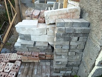 Komínové či  krbové cihly - 3