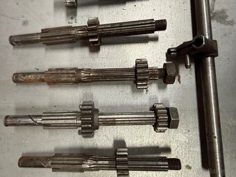 Jawa 500 OHC - Díly převodovky - 3