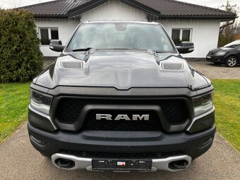 Dodge Ram 1500 Rebel 5.7 V8 HEMI 2019 - NEBOURANÝ - 3