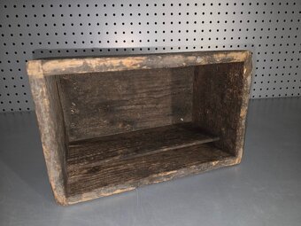 STARÁ (VÁLEČNÁ) DŘEVĚNÁ BEDÝNKA JEN 50 KČ - 3