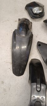 Sada plastů Suzuki DR-Z 400 - 3