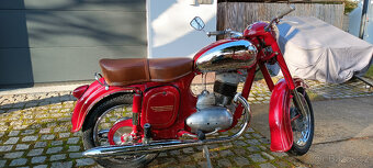 Jawa 250/353 - 3