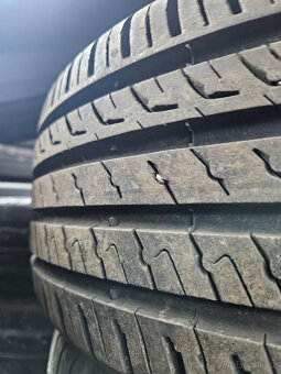 215/50R17 95Y Bravuris 5HM BARUM - 3