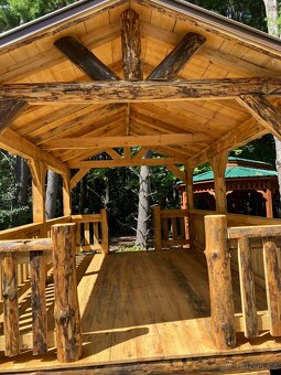 Srubový altán - průměr 5m - z kulatiny - 3
