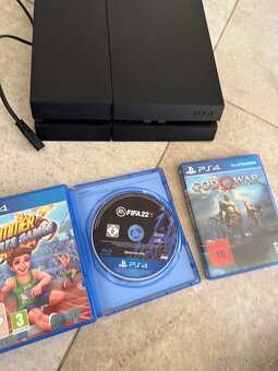PlayStation 4 herní konzole - 3
