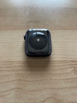 Apple Watch SE 44mm, Space Gray - 3
