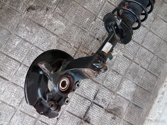 Zavěšení na ford focus III přední - 3