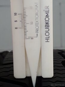 Zimní pneu Petlas 215/65/17 vzorek 4 x 7mm, 1800,- 4ks - 3