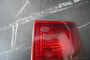 HELLA pravé zadní světlo Opel Omega B kombi - 3