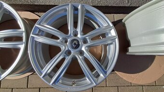 Prodám original aludisky Renault 5x114.3 ET55 7.5JX17H2 - 3