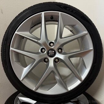 SEAT LEON FR 5x112 R18 ET51+LETNÍ 225/40R18 7,5mm - 3