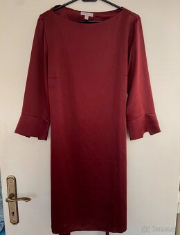 Elegantní dámské šaty s páskem - 3