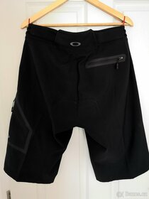 Pánské cyklistické kraťasy OAKLEY - 3