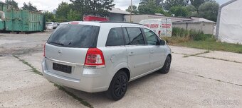 Opel Zafira 1,6 benzin Facelift 2010 - 7 mistne - 3