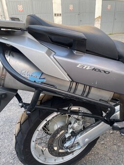 Aprilia 1000 ETV Caponord  2004 - 3