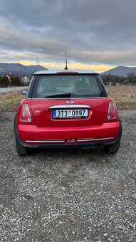 červený Mini Cooper R 50, 1.6. Benzín, manuál - 3