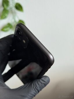 iPhone 11 64GB černý - DPH - 3