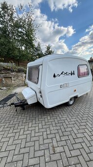 Karavan N126 Niewiadow Predom Prespol, veterán - 3