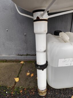 Otočné umyvadlo - 3