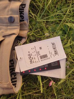 Světle béžové rajtky Pikeur grip - 3