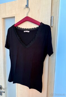 Černé dám. triko Anna Field, krajka, vel. M, sleva 280 Kč - 3