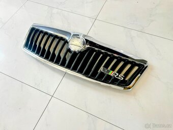 MASKA KAPOTY / ŠKODA OCTAVIA 2 FACELIFT RS - 3