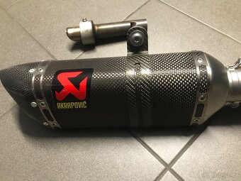 Laděný výfuk Akrapovic na KTM - 3
