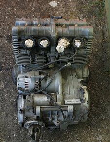 Yamaha XJ900 Diversion - motor - 3