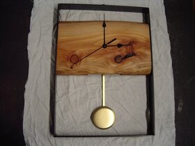 Nástěnné dřevěné hodiny - 3