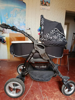 Kočárek - zánovní - 3