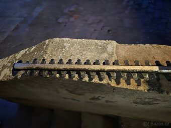 Elektrické nůžky na živý plot - 3