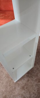 Policový díl/knihovna - 3