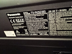 42" Panasonic VIERA TX-P42S20ES stříbrná - 3