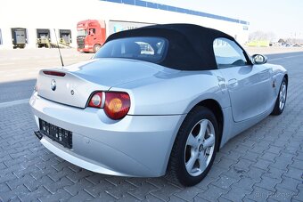 BMW Z4 e85 2,5 KŮŽE,VÝHŘEV,1. MAJITEL,PO SERVISE - 3