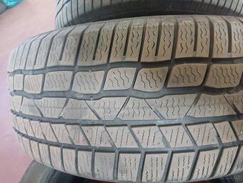 235/55 R18 zimní - 3